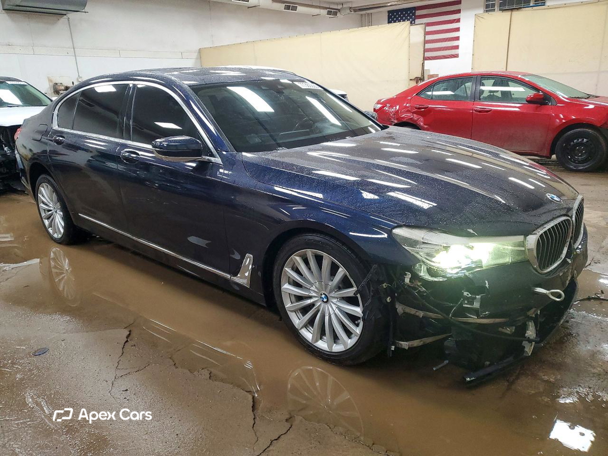 BMW Series 7 2016
