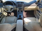 Lexus IS 2010