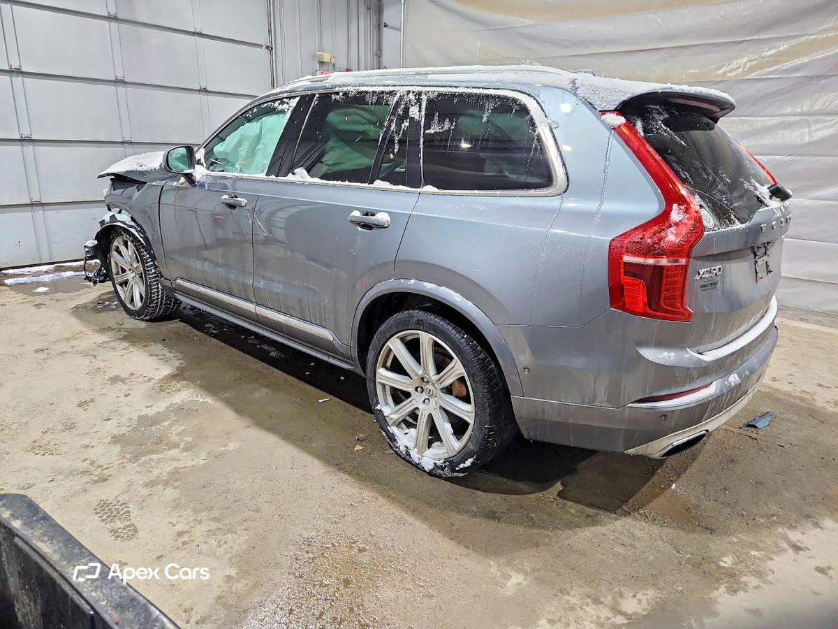 Volvo XC90 2019