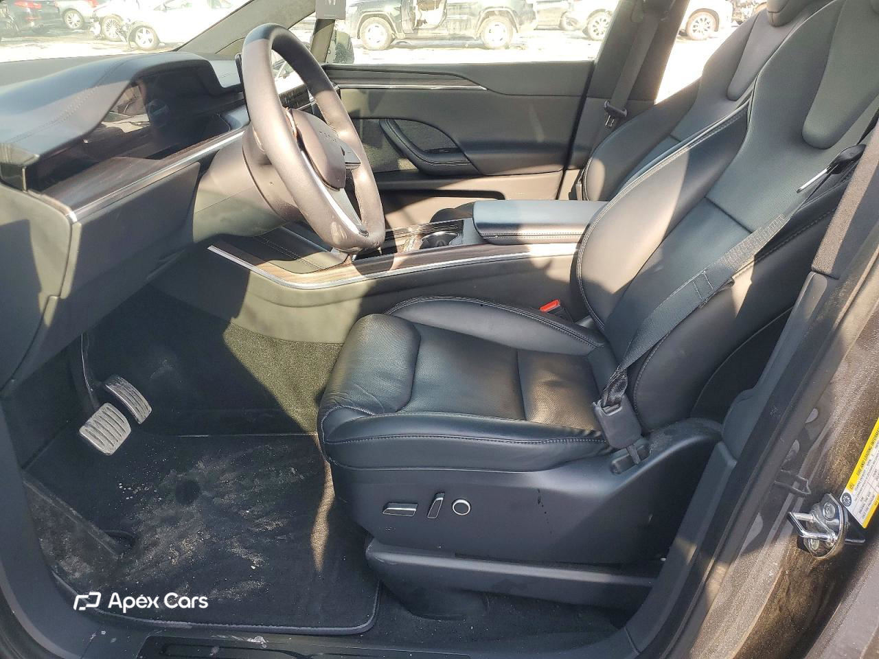 Tesla Model X 2024