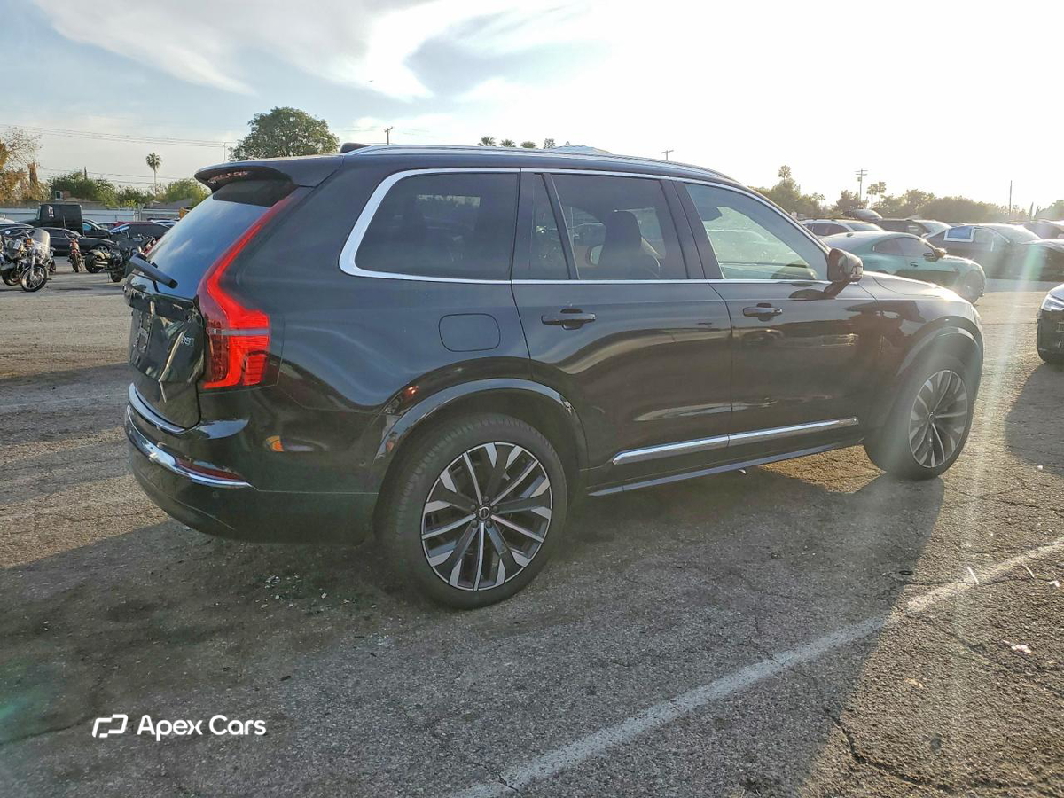 Volvo XC90 2025