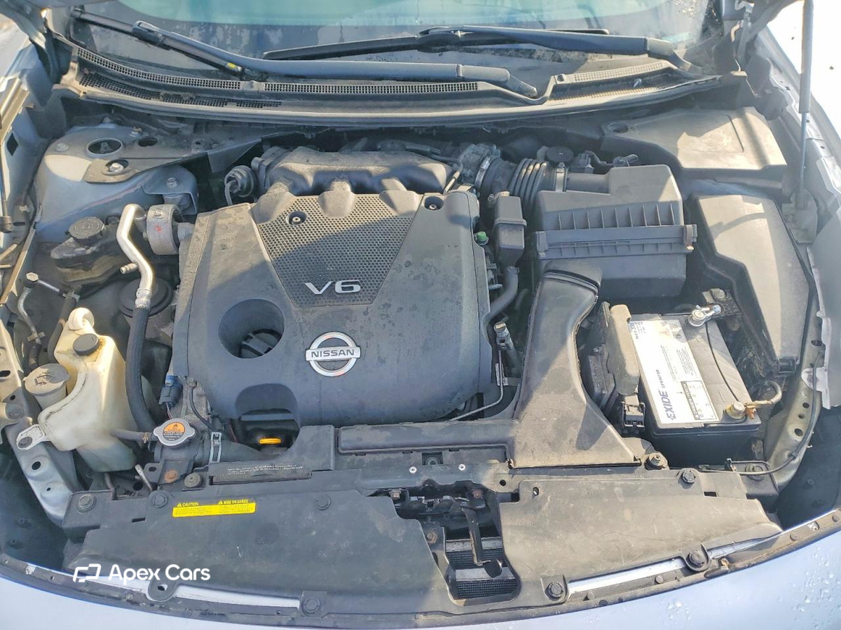 Nissan Maxima 2012