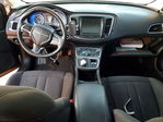 Chrysler 200 2016