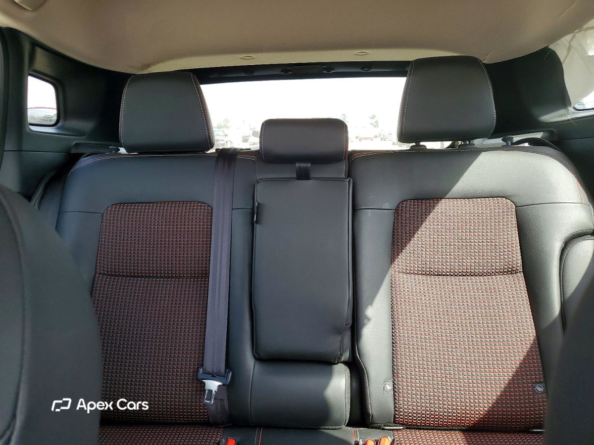 Nissan Kicks 2025