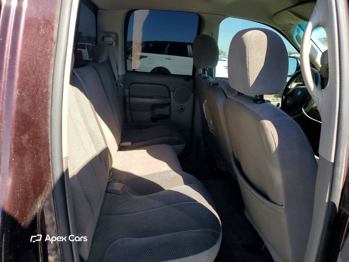 Dodge RAM 2004