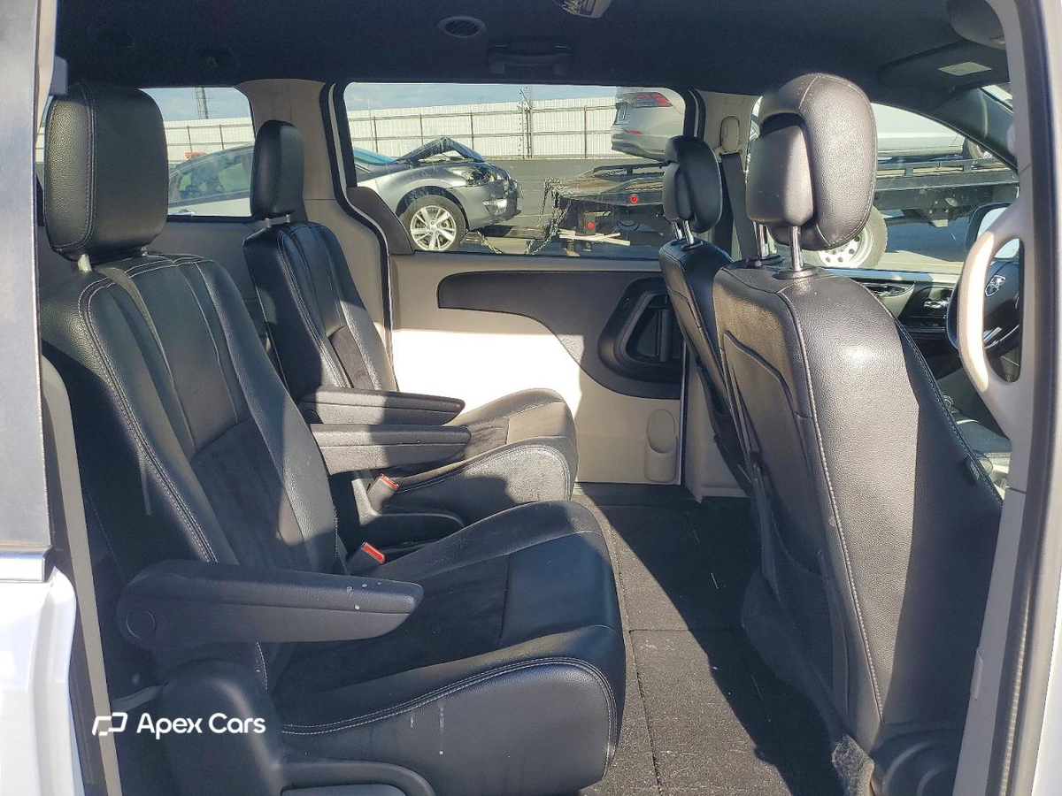 Dodge Caravan 2018