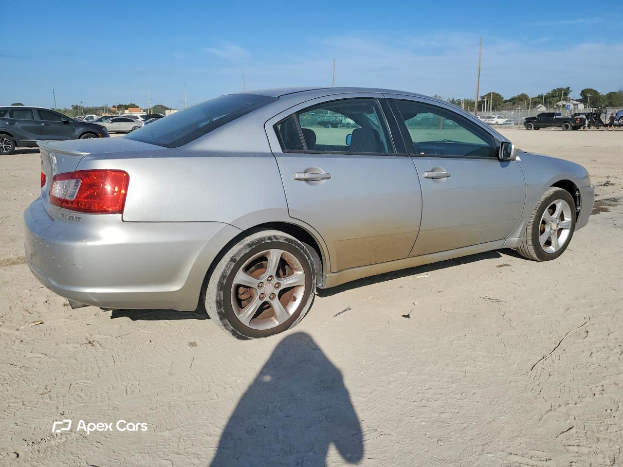 Mitsubishi Galant 2009