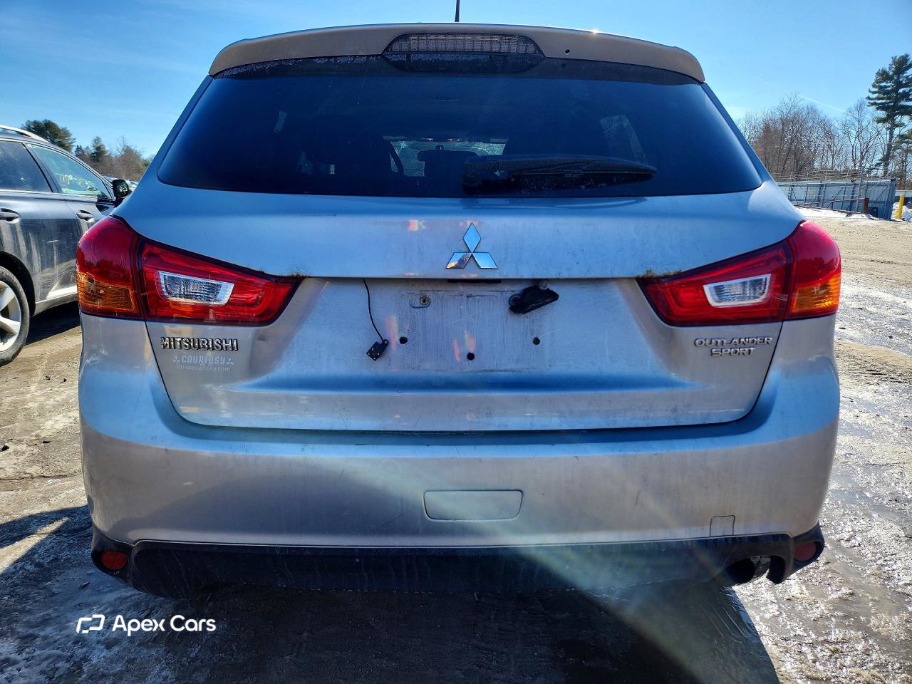 Mitsubishi Outlander 2015