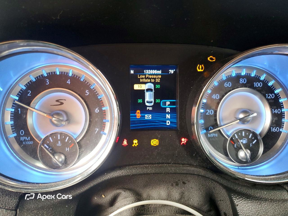 Chrysler 300 2014
