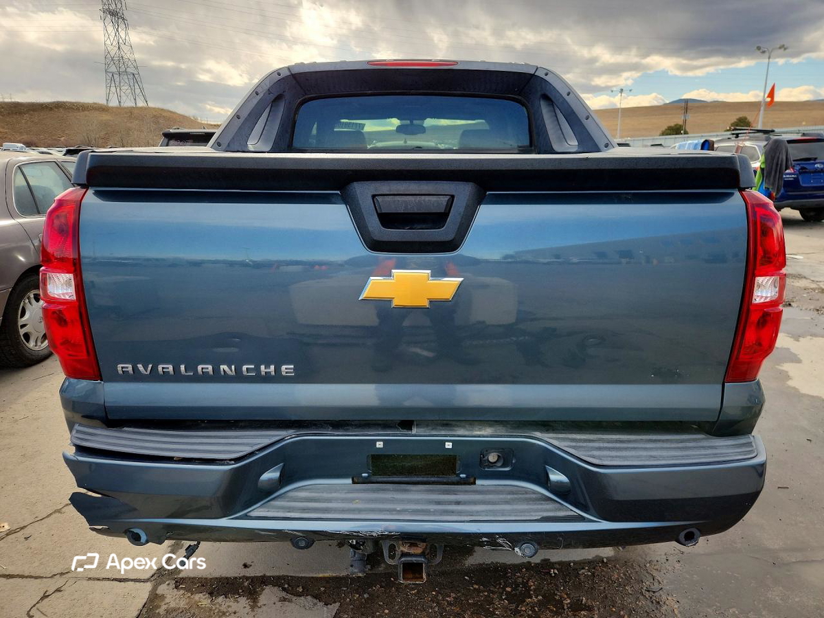 Chevrolet Avalanche 2012