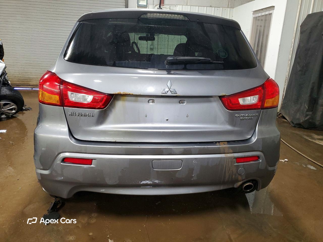 Mitsubishi Outlander 2011