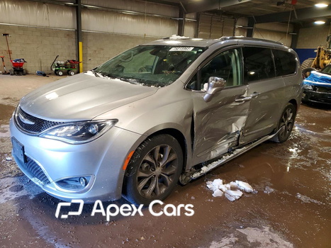 Chrysler Pacifica 2017 - Zdjęcie 1 z 14