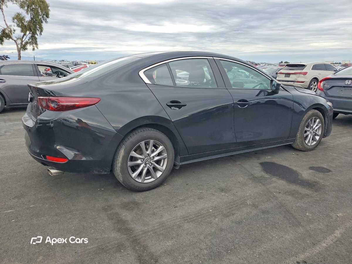 Mazda 3 2021