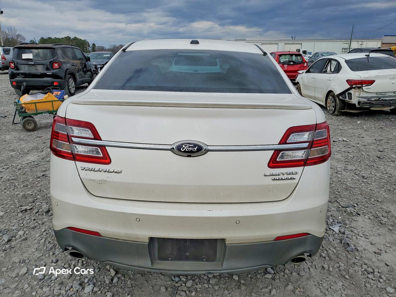 Ford Taurus 2014