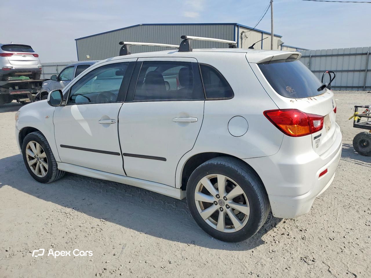 Mitsubishi Outlander 2012