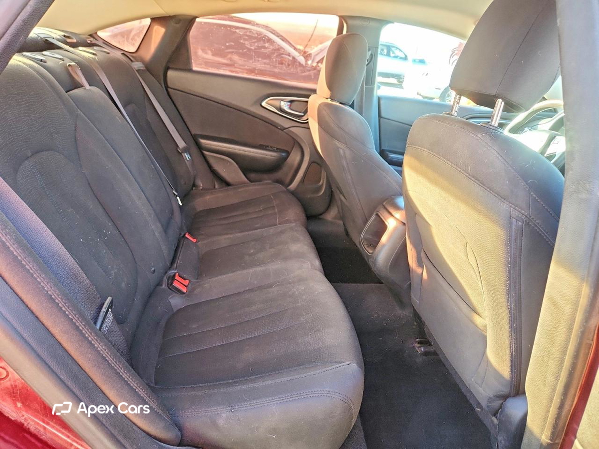 Chrysler 200 2016