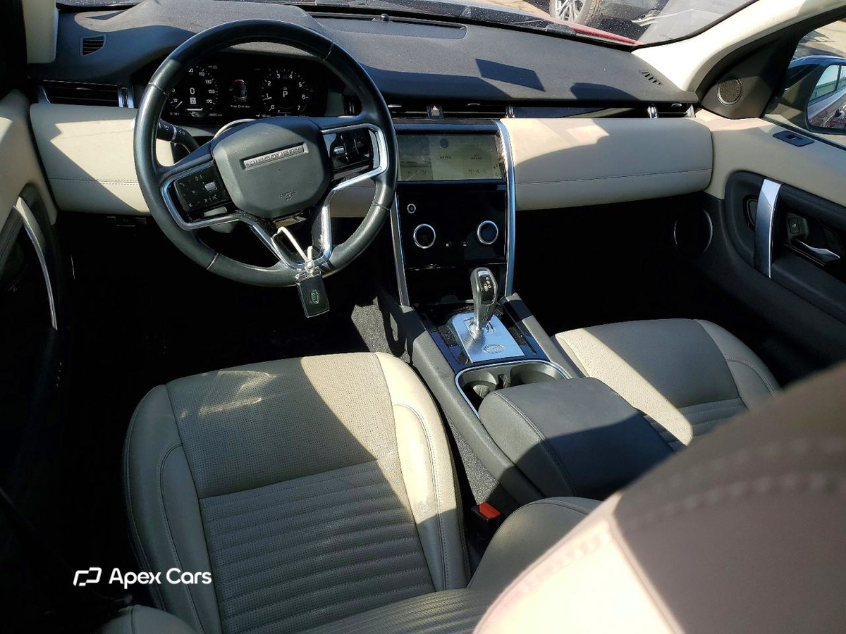 Land Rover Discovery 2021