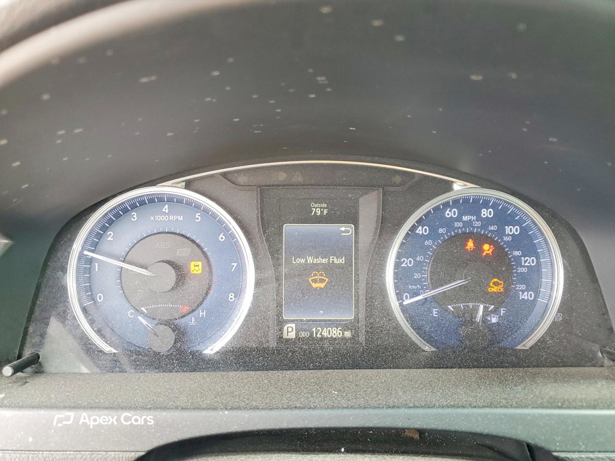 Toyota Camry 2016