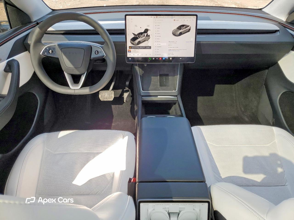 Tesla Model Y 2026