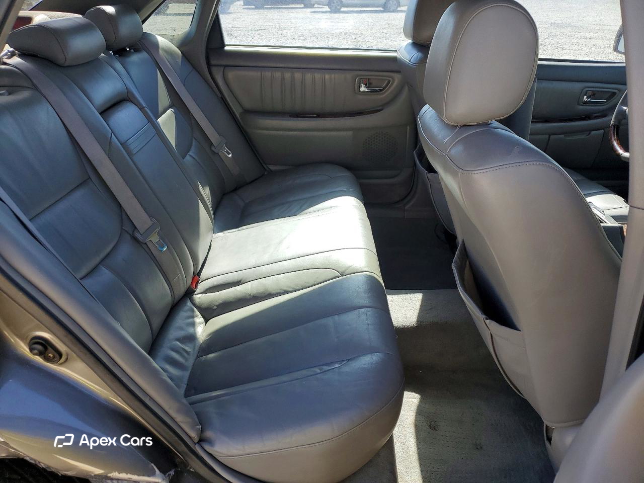 Toyota Avalon 2004