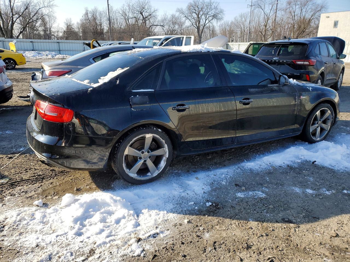 Audi RS4 2015