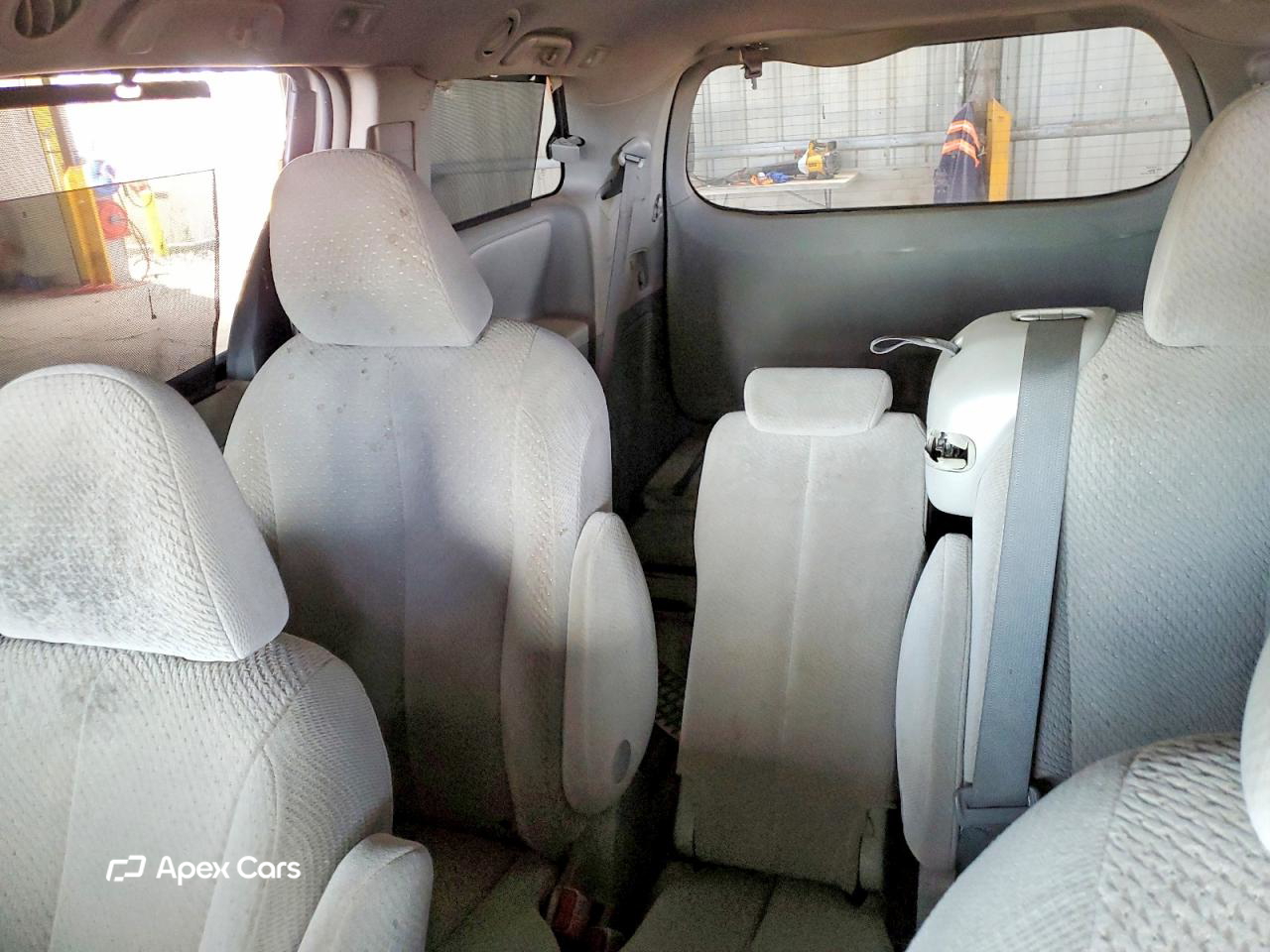 Toyota Sienna 2012