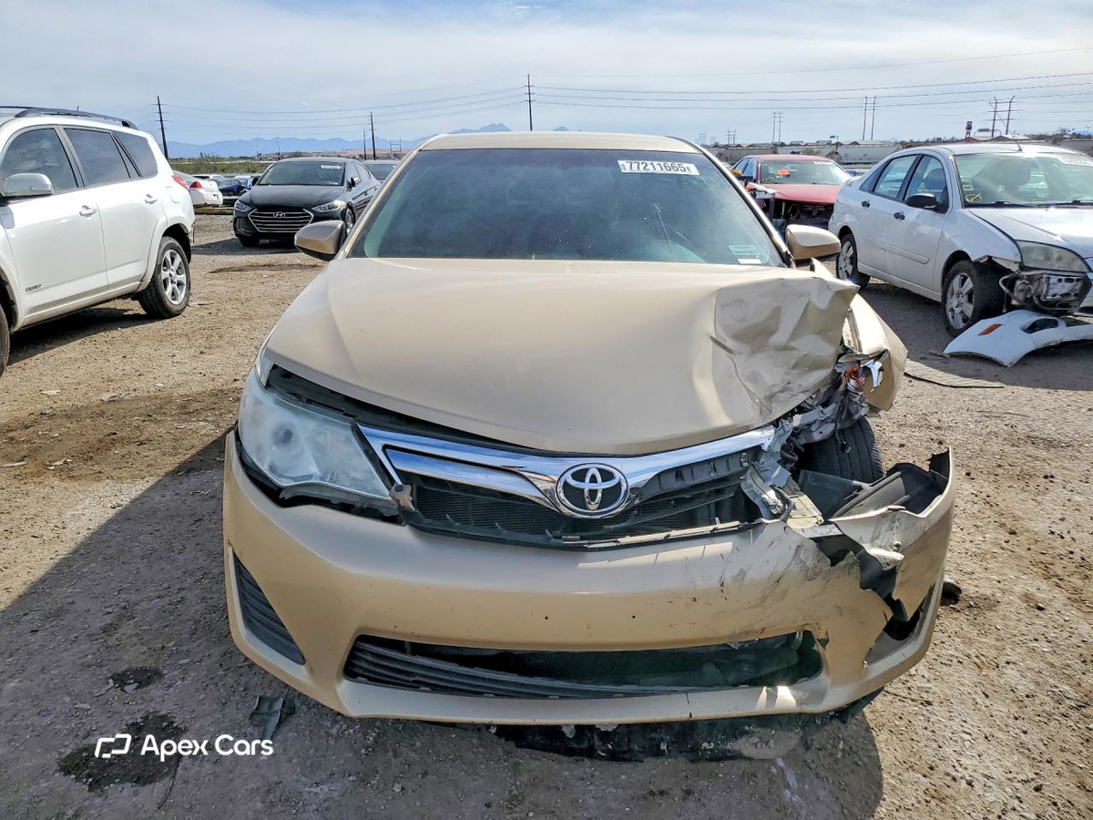 Toyota Camry 2012