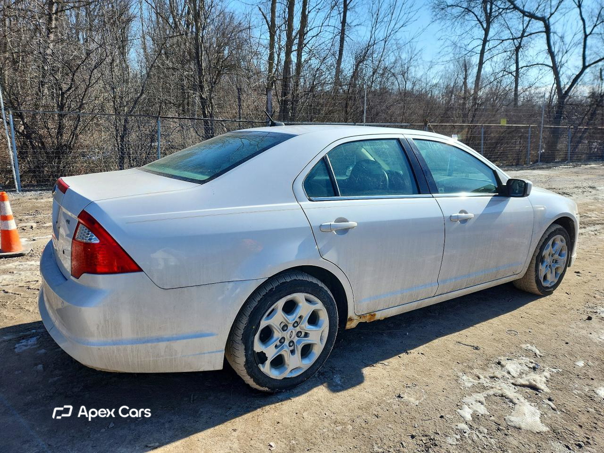 Ford Fusion 2011