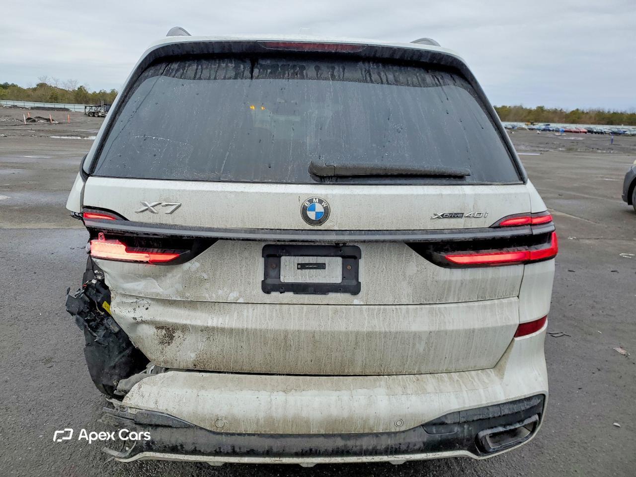BMW X7 2025