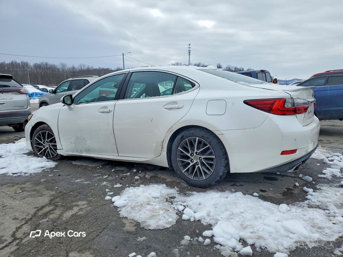 Lexus ES 2016