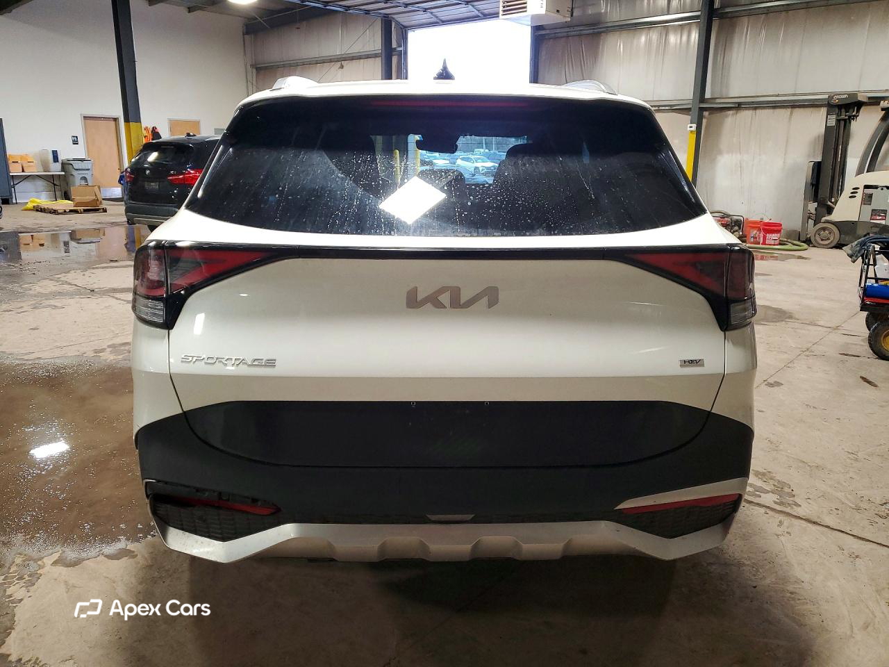 Kia  2023
