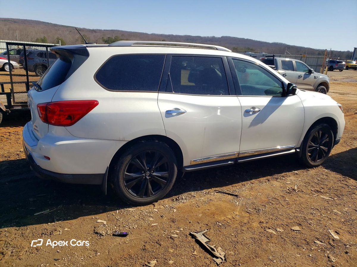 Nissan Pathfinder 2017