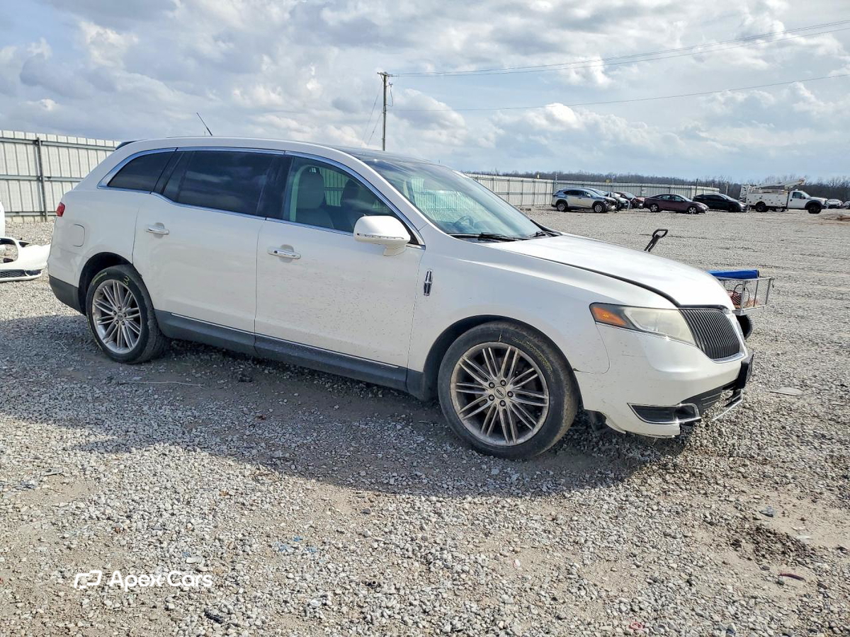 Lincoln MKT 2013