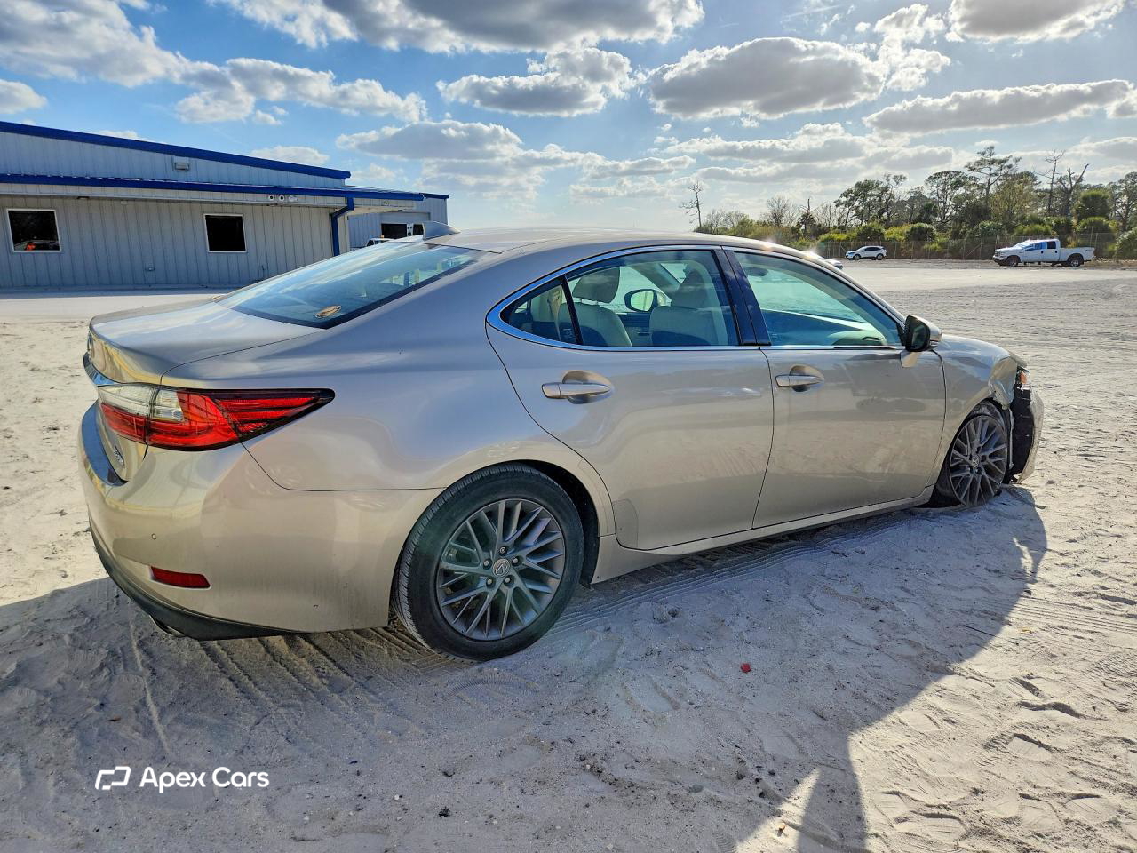 Lexus ES 2018