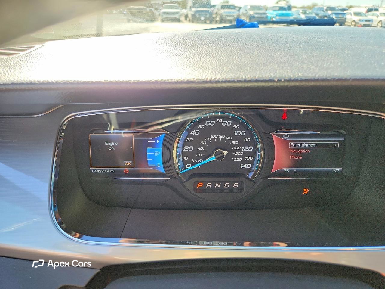 Ford Taurus 2016