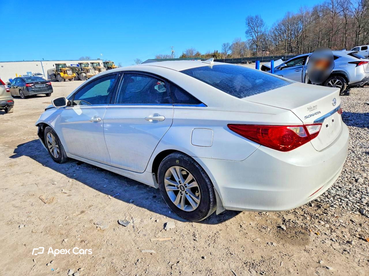 Hyundai Sonata 2013