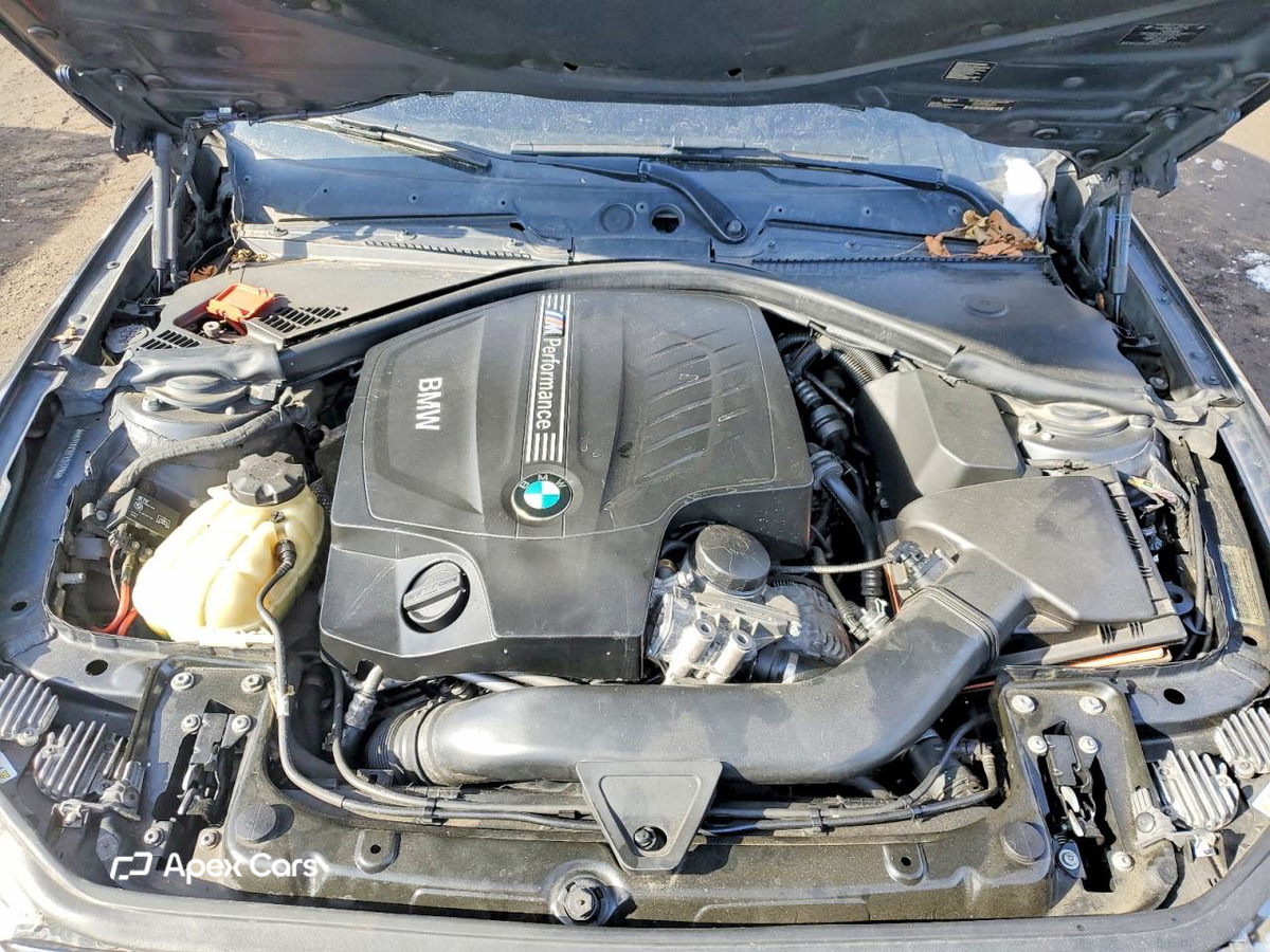 BMW M2 2015