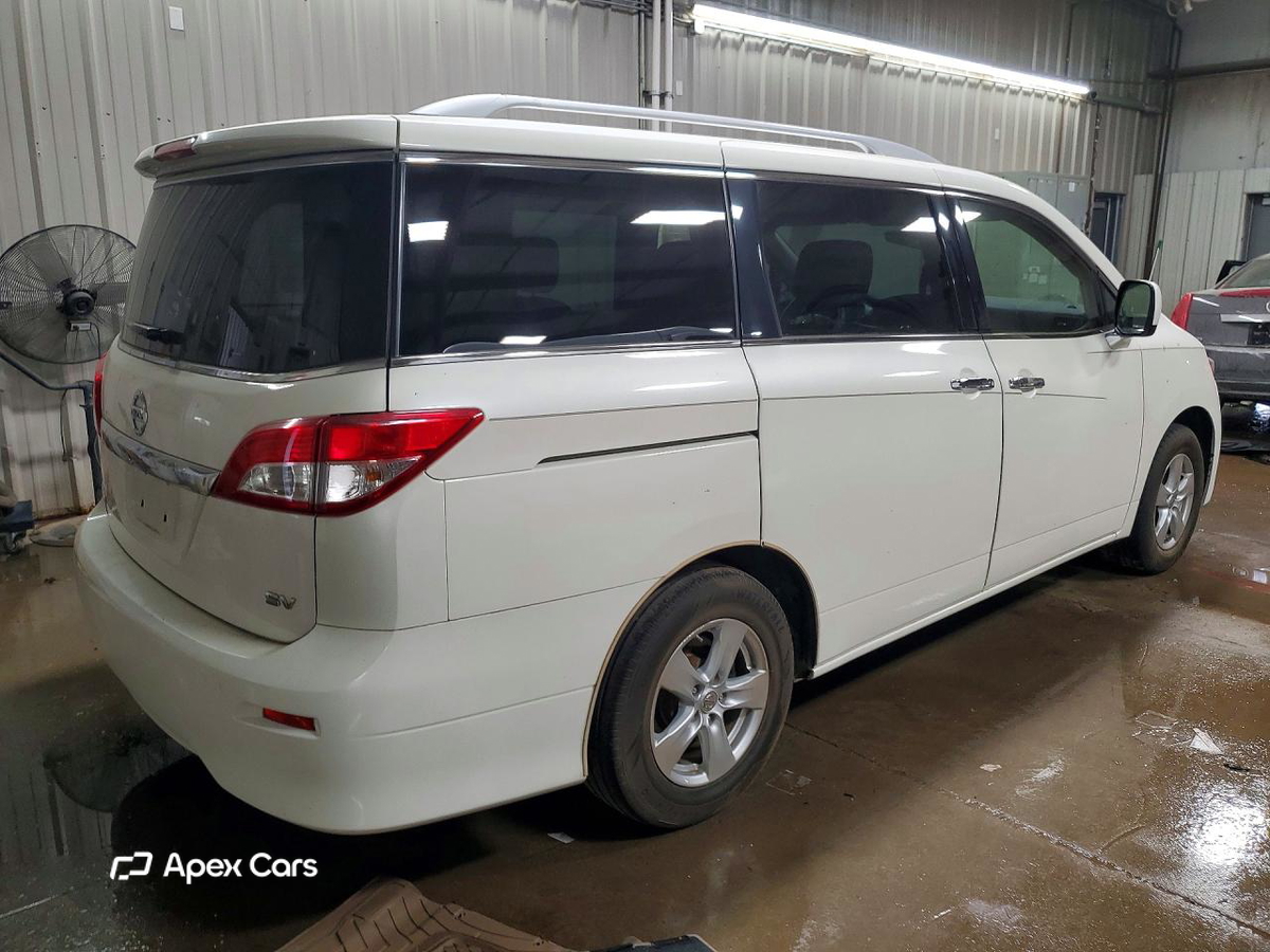 Nissan Quest 2013