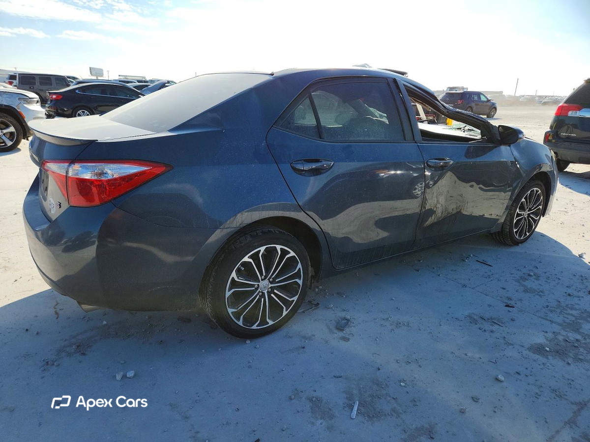 Toyota Corolla 2015