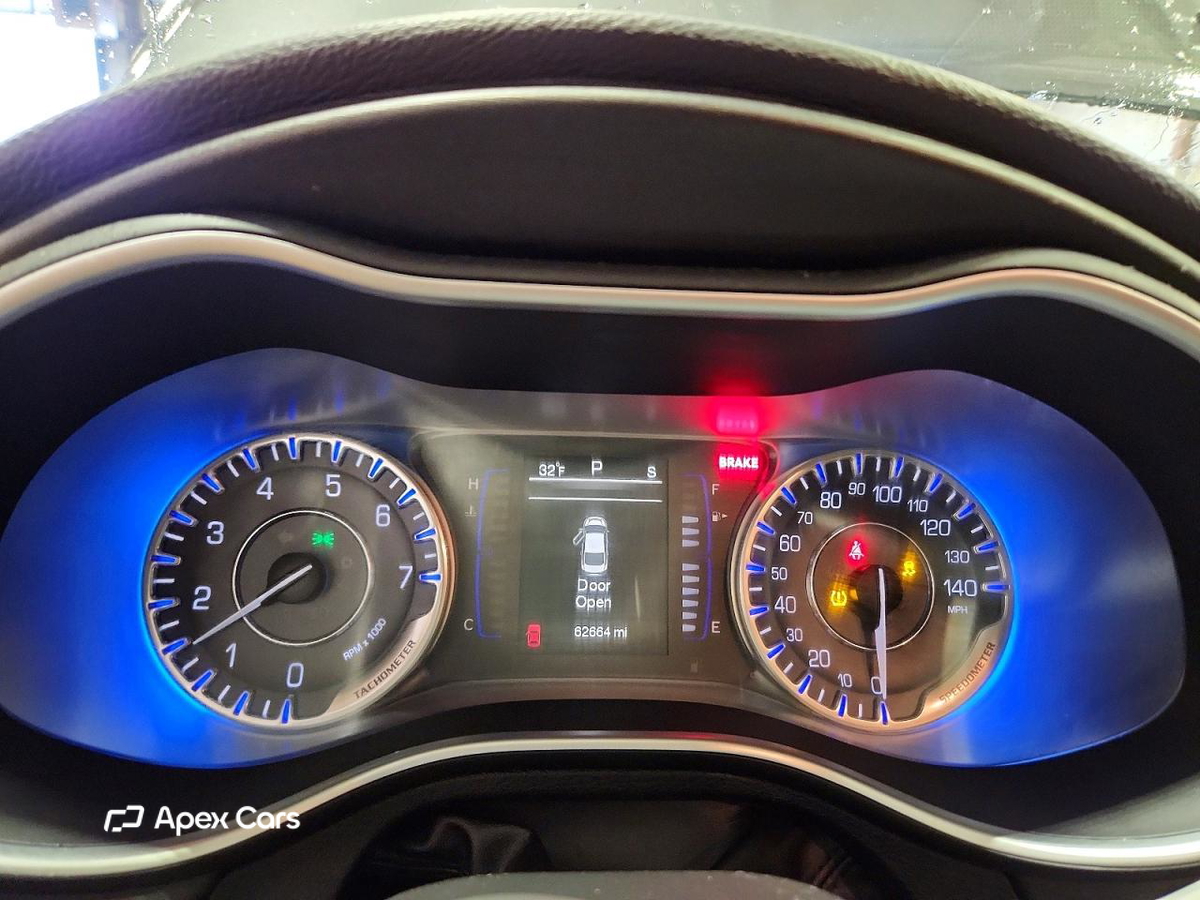 Chrysler 200 2015