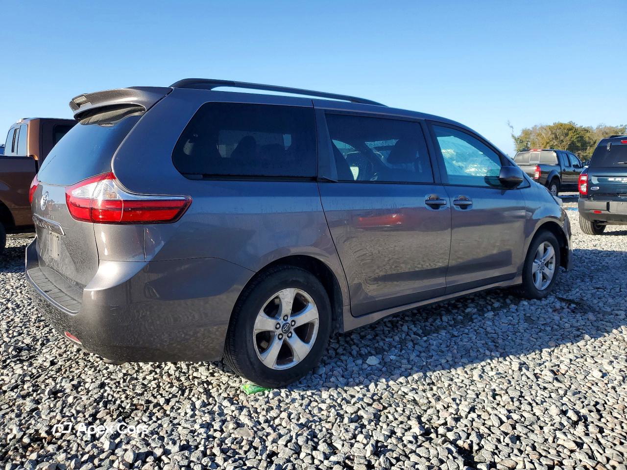 Toyota Sienna 2018