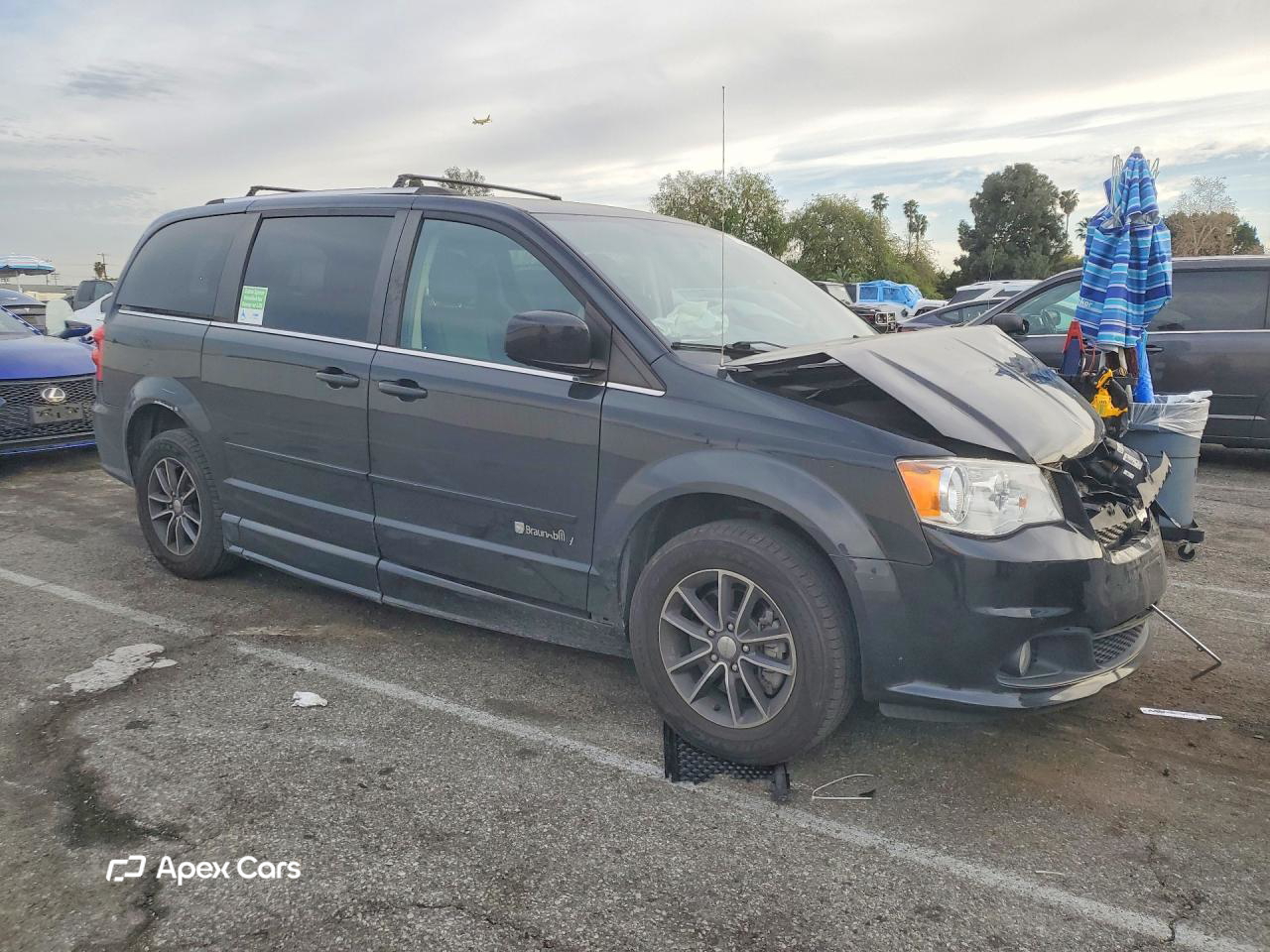 Dodge Caravan 2017