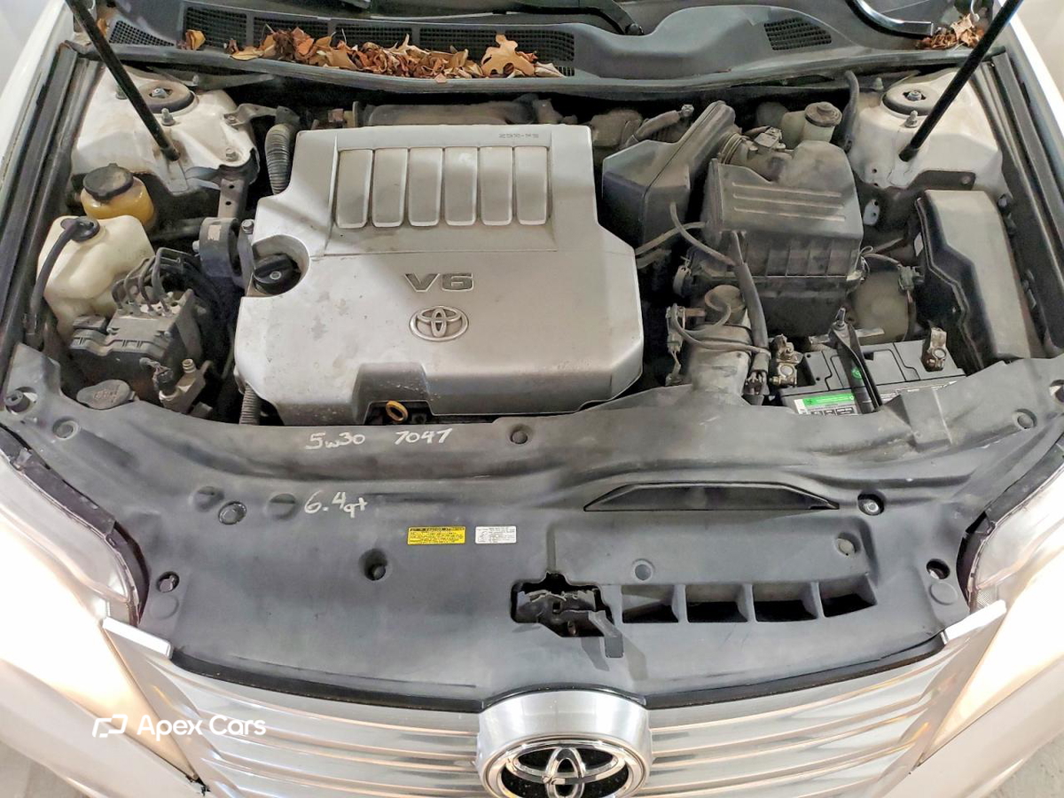 Toyota Avalon 2011