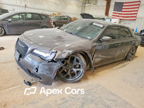 Chrysler 300 2021 - Image 1 of 12