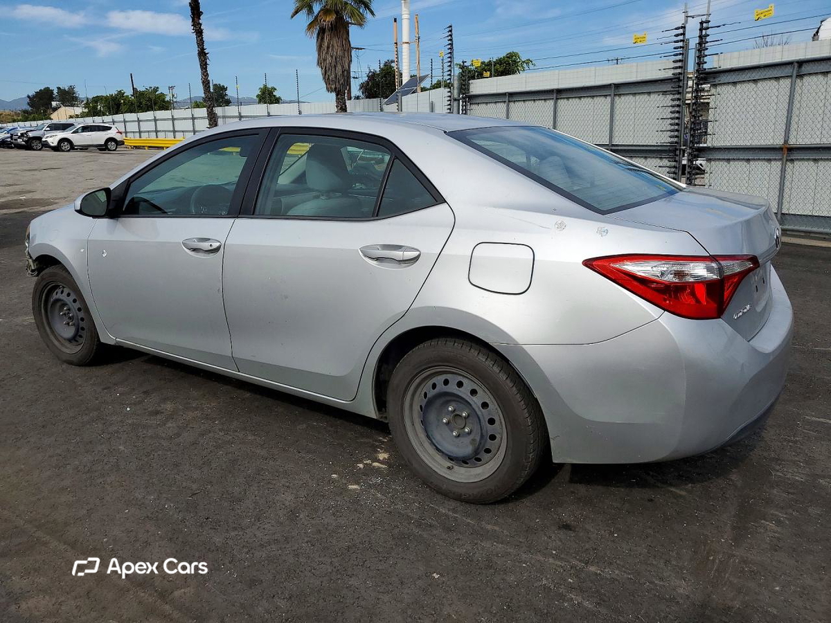 Toyota Corolla 2015