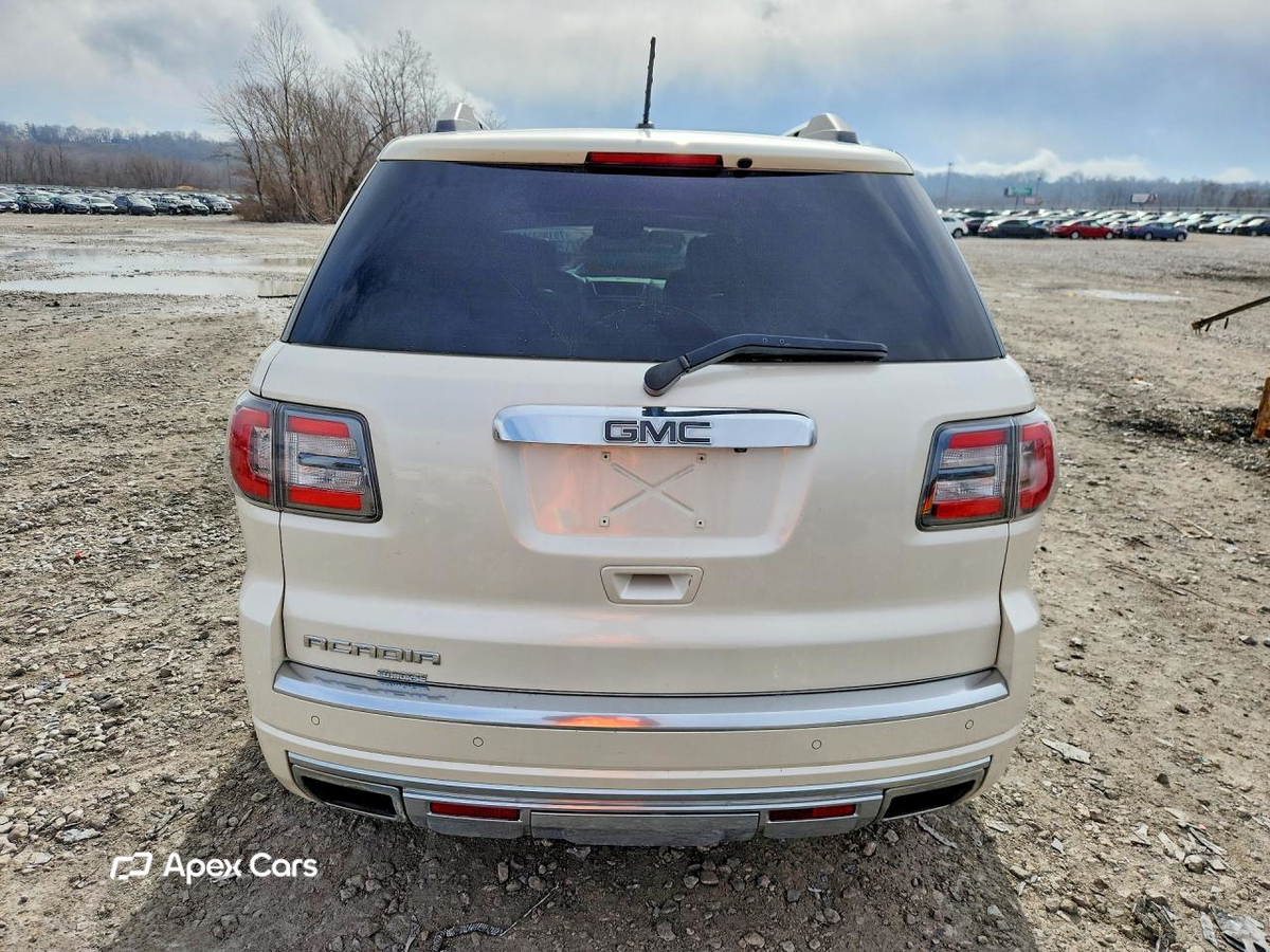 GMC Acadia 2014