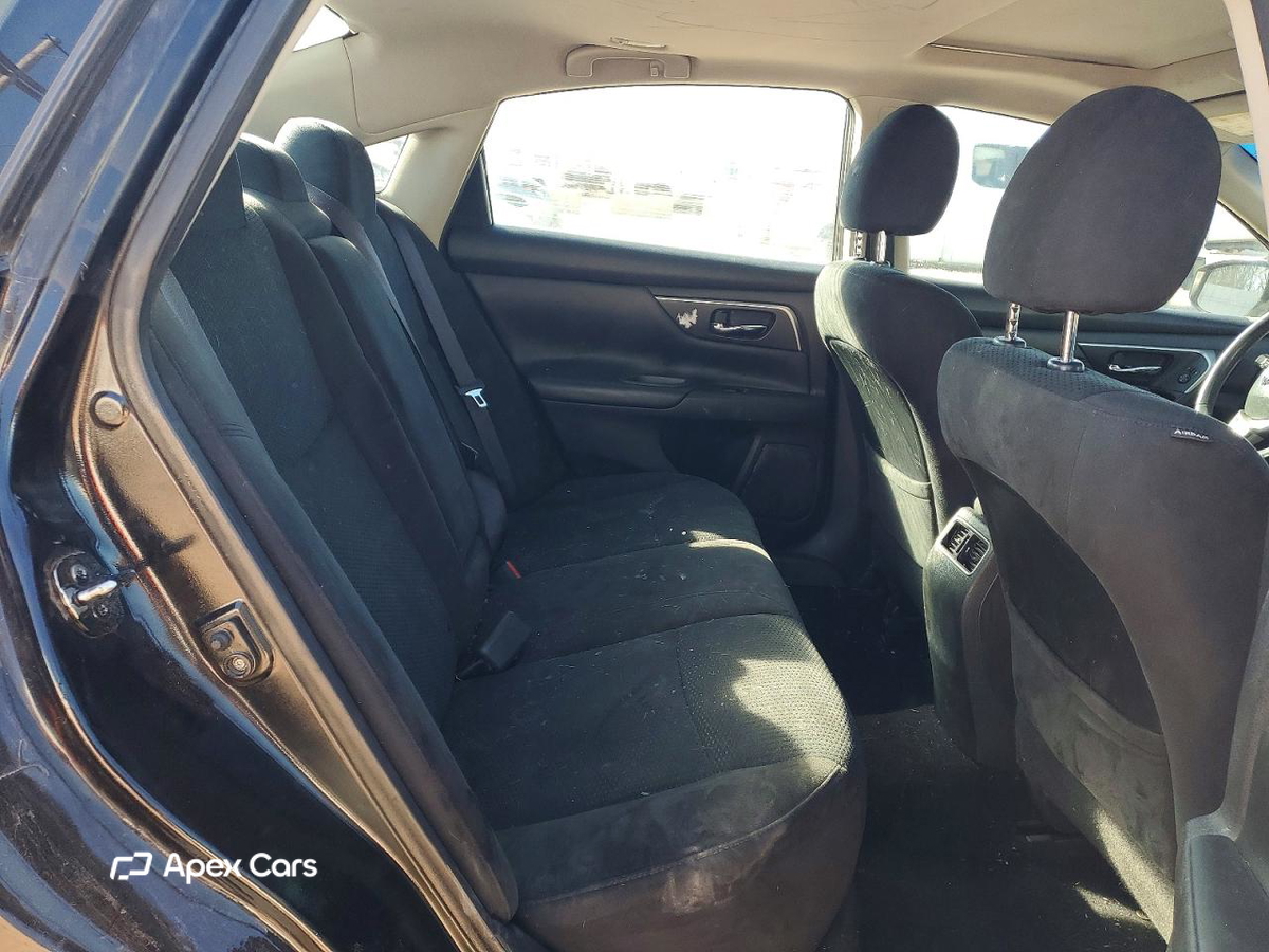 Nissan Altima 2015