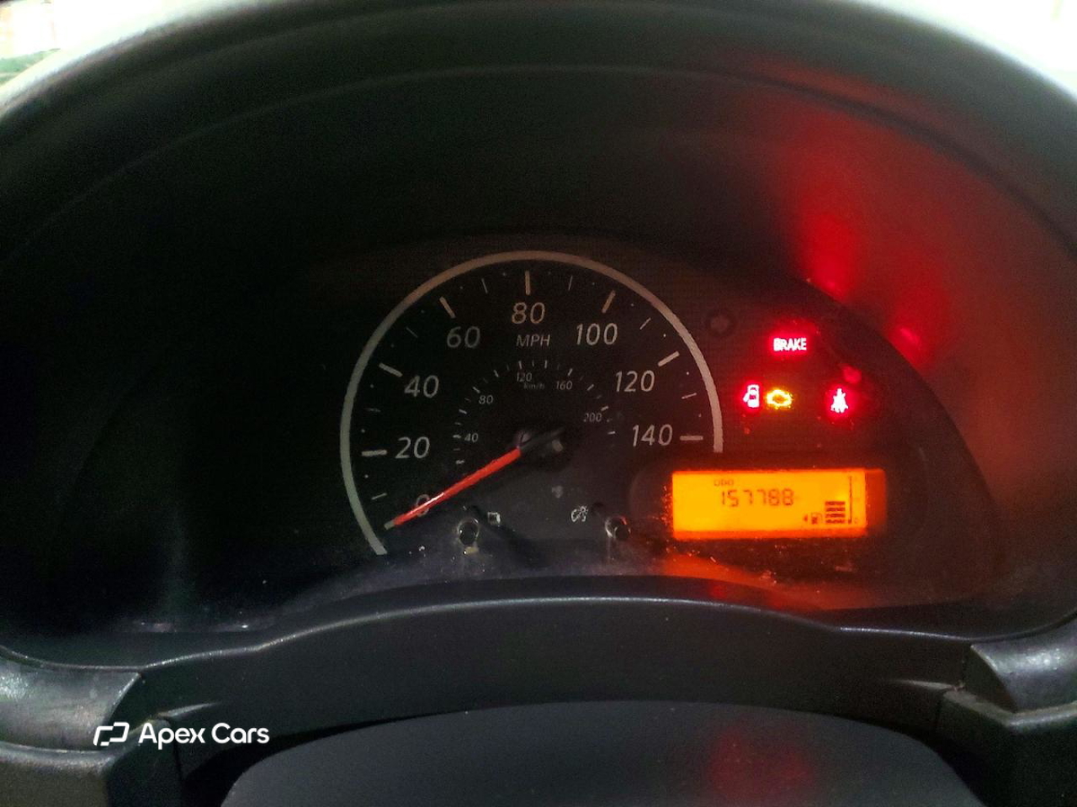 Nissan Versa 2012