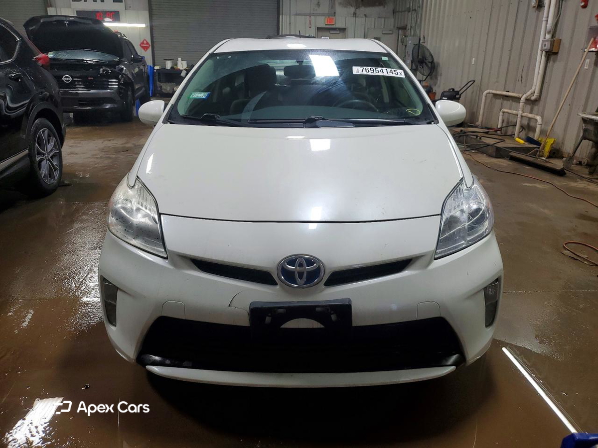 Toyota Prius 2015