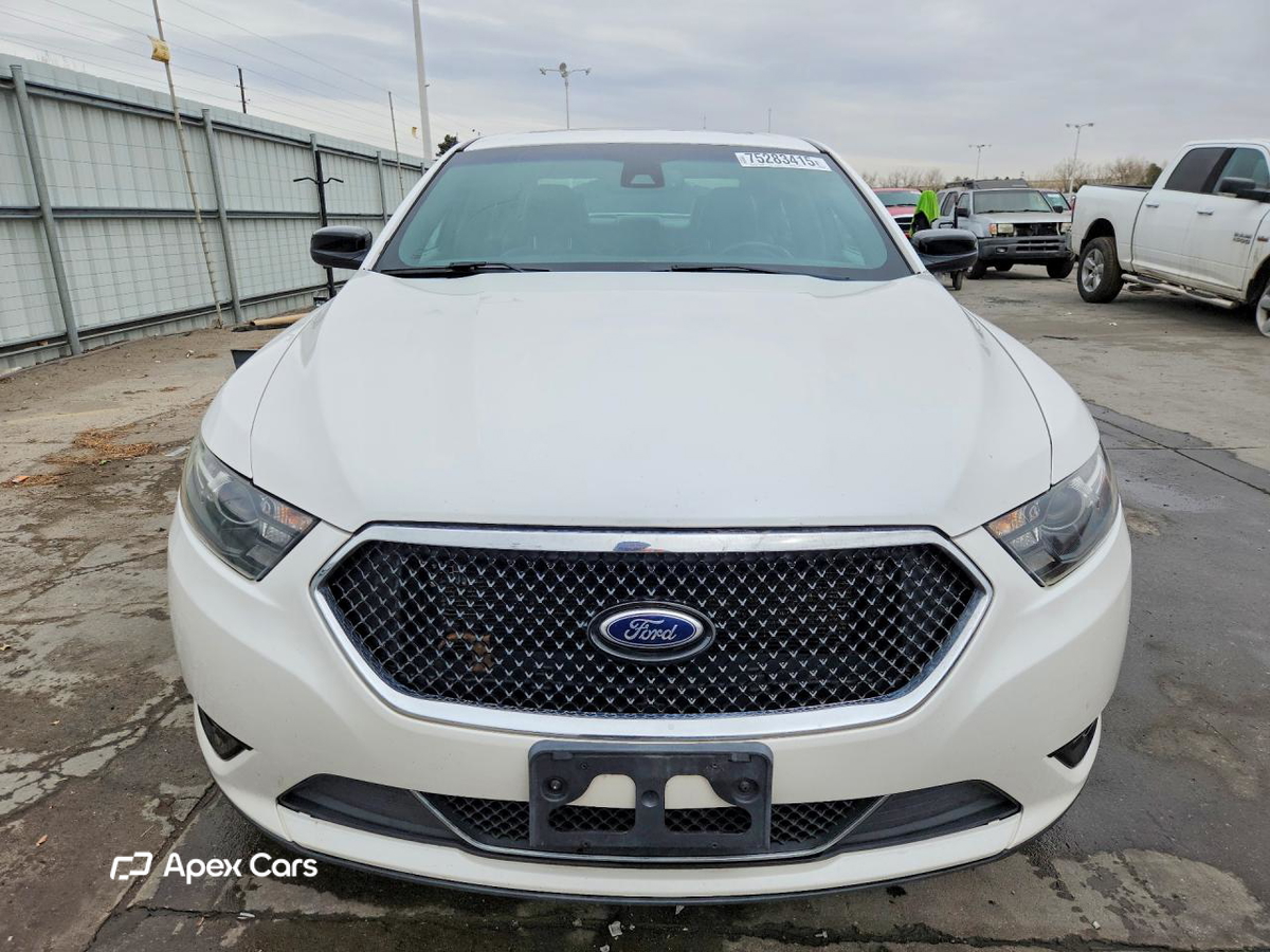 Ford Taurus 2013